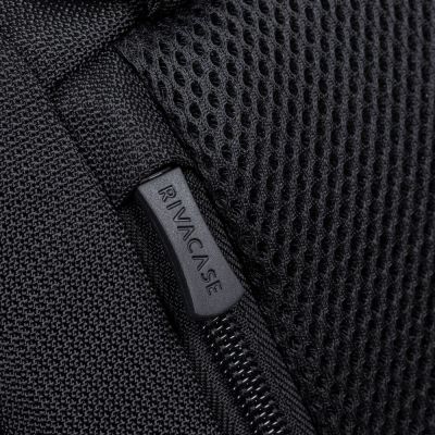68. Rivacase 8461 Rucksack, 43,9 cm (17,3 Zoll), Schwarz