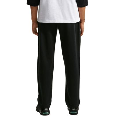 2. Nike Sportswear Club Herrenhose Schwarz FQ4332 010