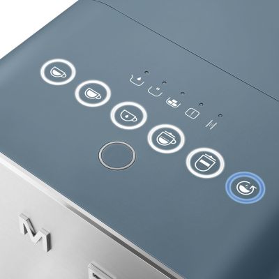 27. Smeg BCC13SBMEU Kaffeemaschine, vollautomatischer Espressoautomat, 1,4 l