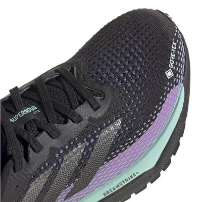 7. adidas SuperNova GTX W ID6305 Laufschuhe