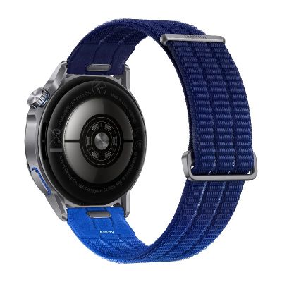 4. Huawei WATCH GT Runner 2 3,35 cm (1,32") AMOLED Digital 466 x 466 px Touchscreen Titanium GPS