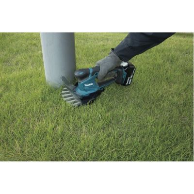 11. MAKITA DUM604ZX Akku-Grasschere