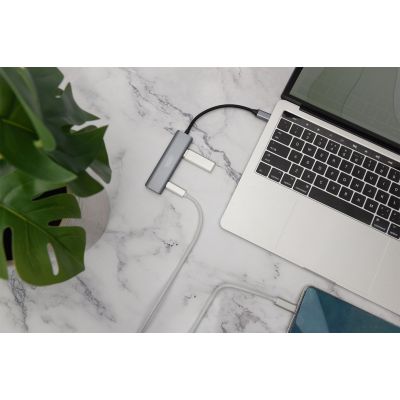 5. Digitus 4-Port USB-C Hub, 2 x USB A und 2 x USB-C