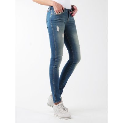 3. Wrangler Sandy Blues Jeans W23S4072G