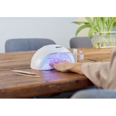 8. Medisana ND 880 UV/LED Nagellampe