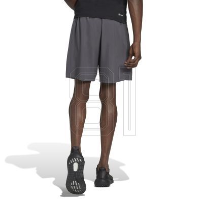 2. adidas TR-ES Woven M IC6978 Shorts