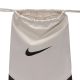 4. Nike Brasilia Schuhbeutel Hellgrau/Schwarz IB4409 072