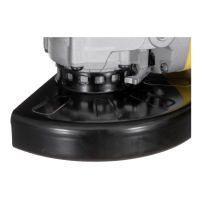 6. 1700W Dewalt DWE4357 Winkelschleifer