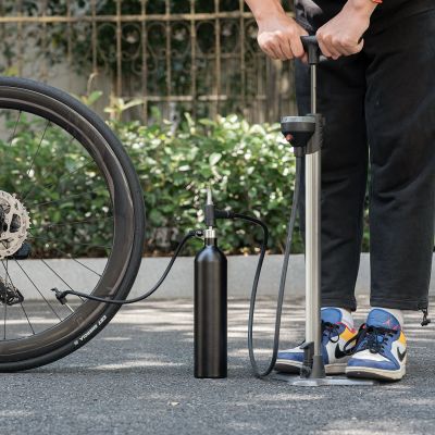 12. Rockbros Tubeless Reifenfüller 200 PSI 1.2l - Schwarz