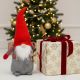 10. Dekorativer Weihnachtsmann, 50 cm, Junge mit Tasche und Beeren