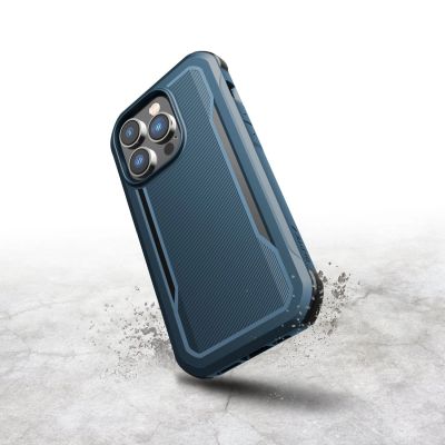 6. Raptic X-Doria Fort Case iPhone 14 Pro mit gepanzerter blauer MagSafe-Hülle