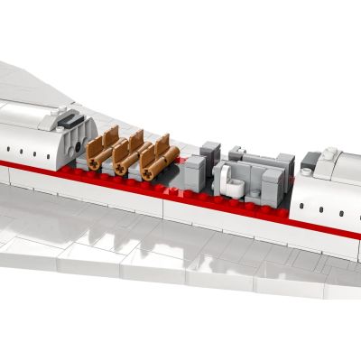 19. LEGO Icons 10318 Concorde