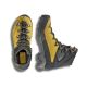 4. La Sportiva Aequilbrium ZFHS139E32G00 Trek GTX Savana/Carbon