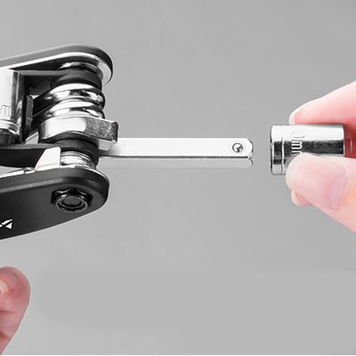 13. Wozinsky WMZ-01N Werkzeugset, 16-in-1 Fahrrad-Multitool, Pumpe, Schraubenschlüssel, Schlauchreparaturset – schwarz
