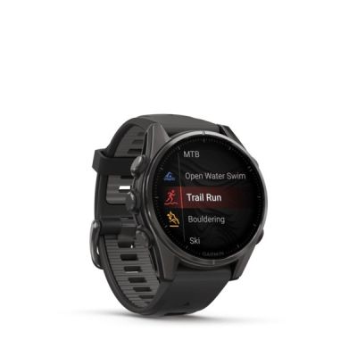 11. Garmin Fenix 8 43mm AMOLED Saphir 010-02903-21