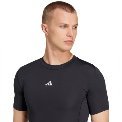 4. Adidas Techfit Kurzarm-T-Shirt M JP4674