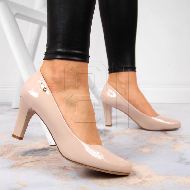 11. Sergio Leone W SK39J Pumps aus nacktem Lackleder