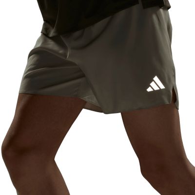 7. adidas Adi 365 Running Essentials Herren-Shorts, beige, JZ7770