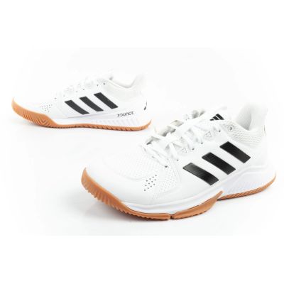 17. Adidas Court Flight leichte Hallenvolleyballschuhe