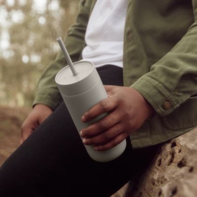 5. Carter Cold Tumbler Fellow Thermobecher 473 ml Grau
