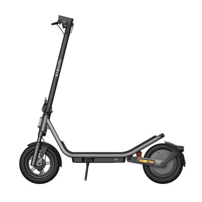 9. Xiaomi Elektroroller 6 GL Schwarz 25 km/h 10 Ah