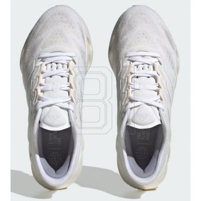 3. adidas SWITCH FWD W ID1789 Schuhe