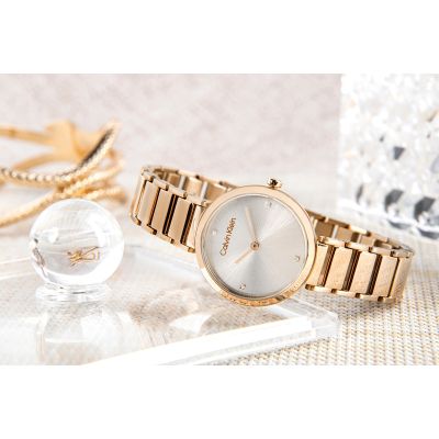 6. CALVIN KLEIN Minimalistische T-Bar Damenuhr 25200140 + Box