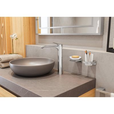 4. Handtuchschiene Addstoris Q Hansgrohe Chrom