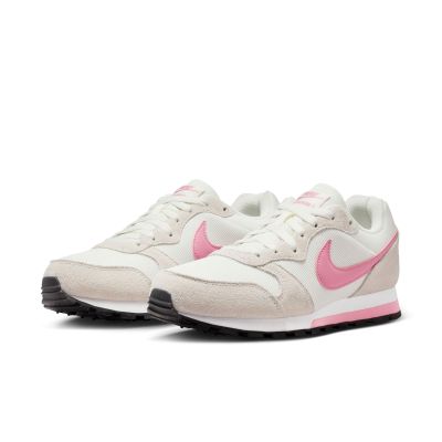 5. Nike MD Runner 2 Damenschuhe 749869-106