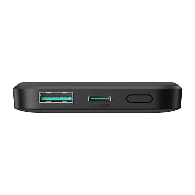 6. Powerbank Joyroom JR-W020 Mini 5000 mAh USB-A USB-C induktiv 20 W – schwarz + USB-C/USB-C-Kabel