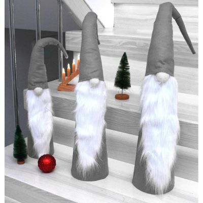 20. Set aus grauen Deko-Weihnachtsmännern, 60, 70, 80 cm
