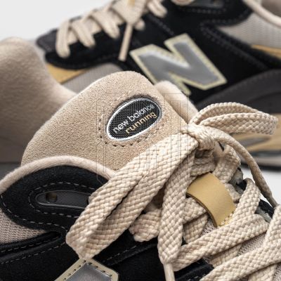 7. New Balance Sportschuhe M M2002RSH