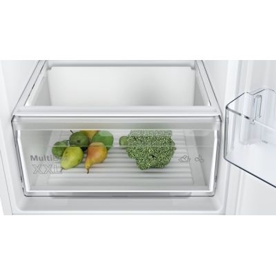 3. Einbau-Kühl-Gefrierkombination BOSCH KIN86NSE0 mit Gefrierfach unten, 177,2 x 54,1 cm, Schlepptür, NoFrost