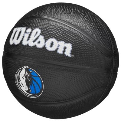 6. Wilson Team Tribute Dallas Mavericks Mini-Basketball WZ4017609XB