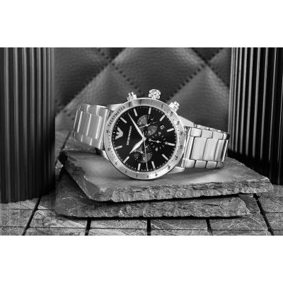 6. Emporio Armani Mario AR11241 Herrenuhr