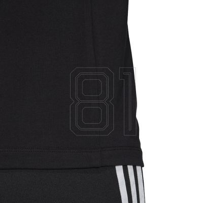 9. adidas Trefoil Tee W FM3311