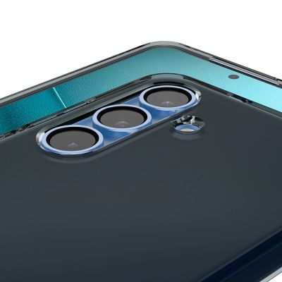 9. Spigen Liquid Crystal Hülle für Samsung Galaxy S25+ - Transparent