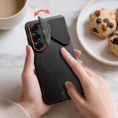 5. Tech-Protect Kevlar Aura MagSafe Hülle für Samsung Galaxy S26 Ultra – Schwarz und Orange