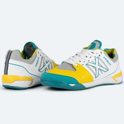 4. Munich Prisma 37 IN M 3116038 Fußballschuhe