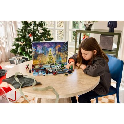 8. LEGO 76340 Super Marvel Heroes - Adventskalender 2026 V29