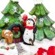 15. Weihnachtsdekoration mit spielenden Pinguinen
