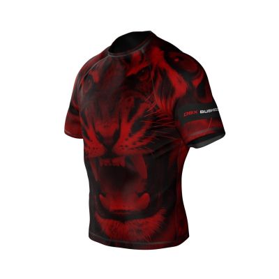 3. Das Kompressions-Rashguard-Shirt „Leone“ besteht aus DBX MORE DRY M-Material.