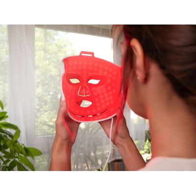 7. LED-Gesichtsmaske Perfect Skin MO8303 CONCEPT