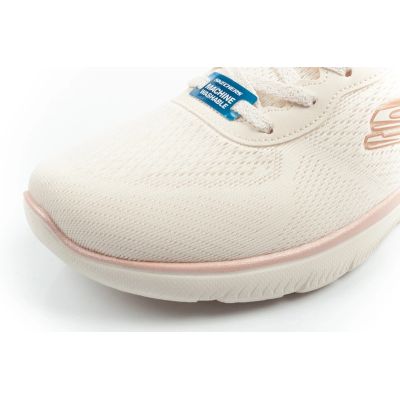 6. Skechers Damen-Sportschuhe Summits, leicht und bequem