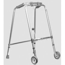 RF-100 Rehabilitationsgehhilfe aus silbernem Aluminium