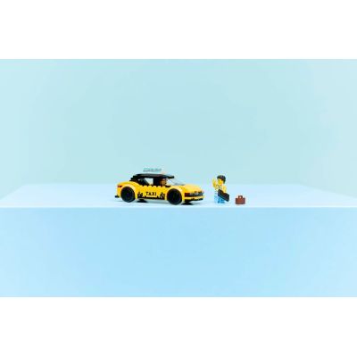 10. LEGO City 60487 Gelbes Taxi
