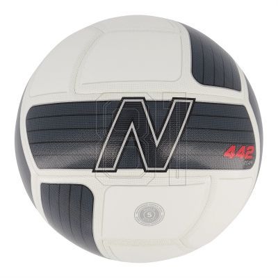2. New Balance Ball WK FB23001GWK Fußball