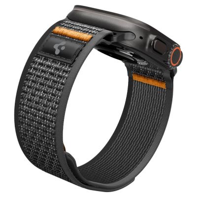 3. Spigen Athlex Air 2 Armband für Apple Watch (44 / 45 / 46 / 49 mm) – Schwarz und Orange