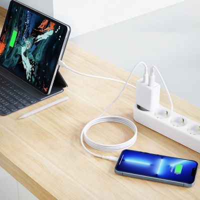 10. Acefast Wandladegerät USB Typ C / USB 20W, PPS, PD, QC 3.0, AFC, FCP weiß (A25 weiß)
