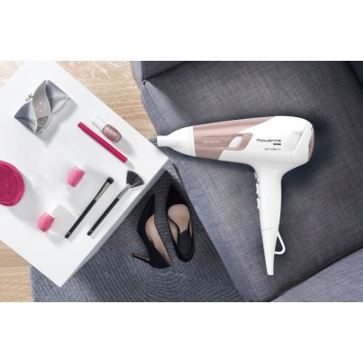 15. Rowenta Studio Dry CV5830 Haartrockner 2300W Beige, Weiß